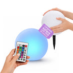 Lampada solare da giardino con telecomando, luci LED RGB+bianco, 8 ore, batteria agli ioni di litio, picchetto e pannello solare integrato