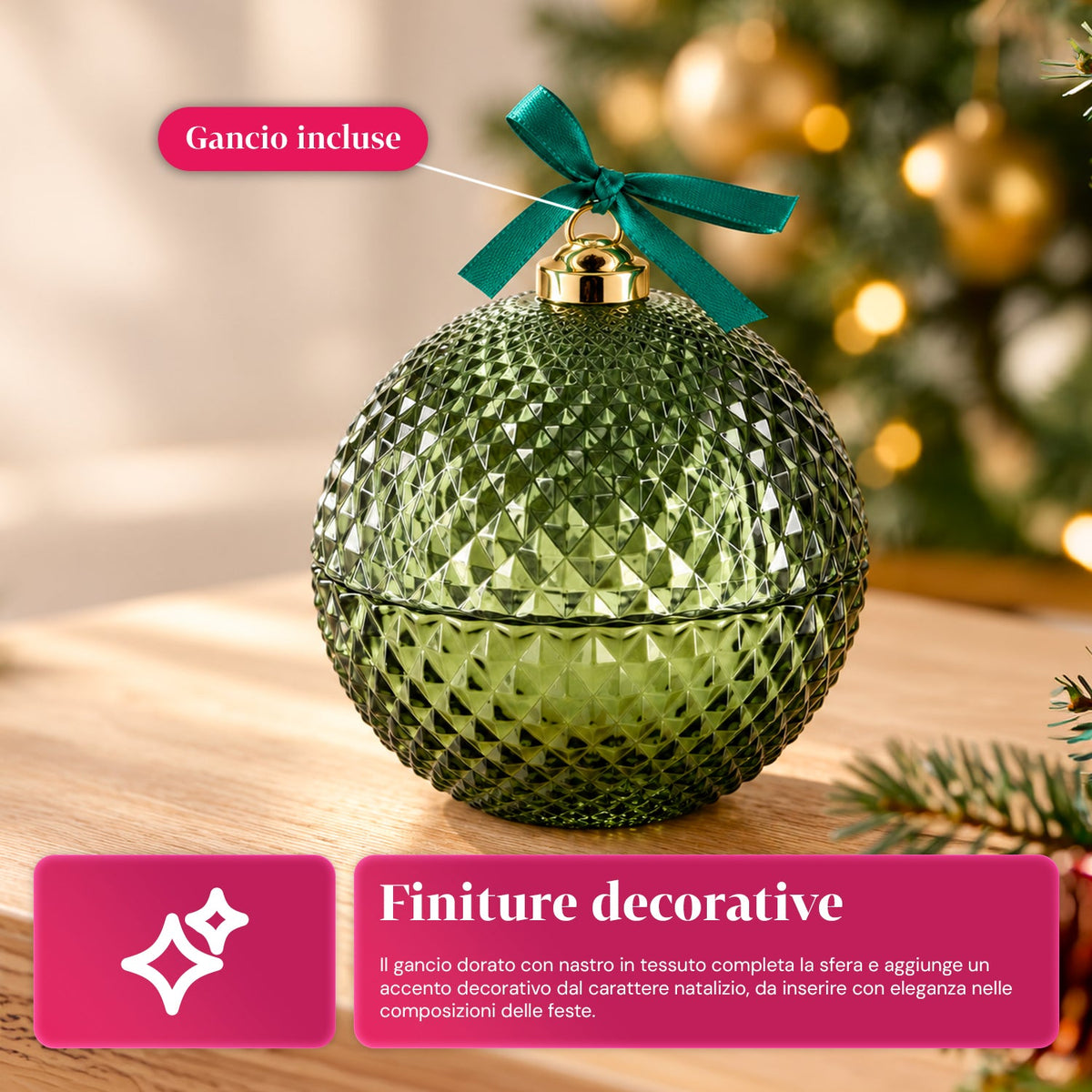 Candela Profumata in Vetro Decorato a Forma di Sfera o Albero – Fragranze Pino, Cannella e Vaniglia – Contenitore Riutilizzabile