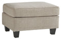 Pouf in legno naturale Abney