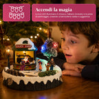 Villaggio di Natale luminoso GlideRink, pista di pattinaggio animata con musica e luci LED, decorazione in resina 20,8x20,7x17,2 cm, a batterie AA